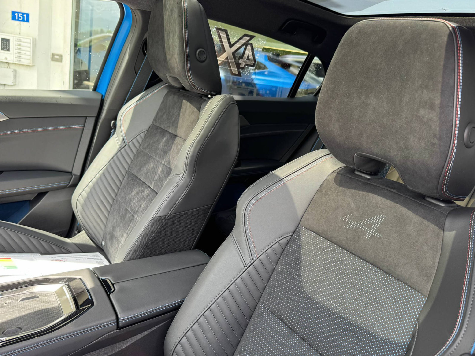 RENAULT Rafale 1.2 E-Tech Plug-in Atelier Alpine, Plug-in-Hybrid Petrol/Electric, New car, Automatic - 6