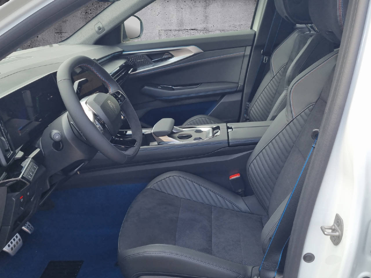 RENAULT Rafale Atelier Alpine hyper hybrid E-Tech 4x4, Plug-in-Hybrid Benzina/Elettrica, Auto nuove, Automatico - 5