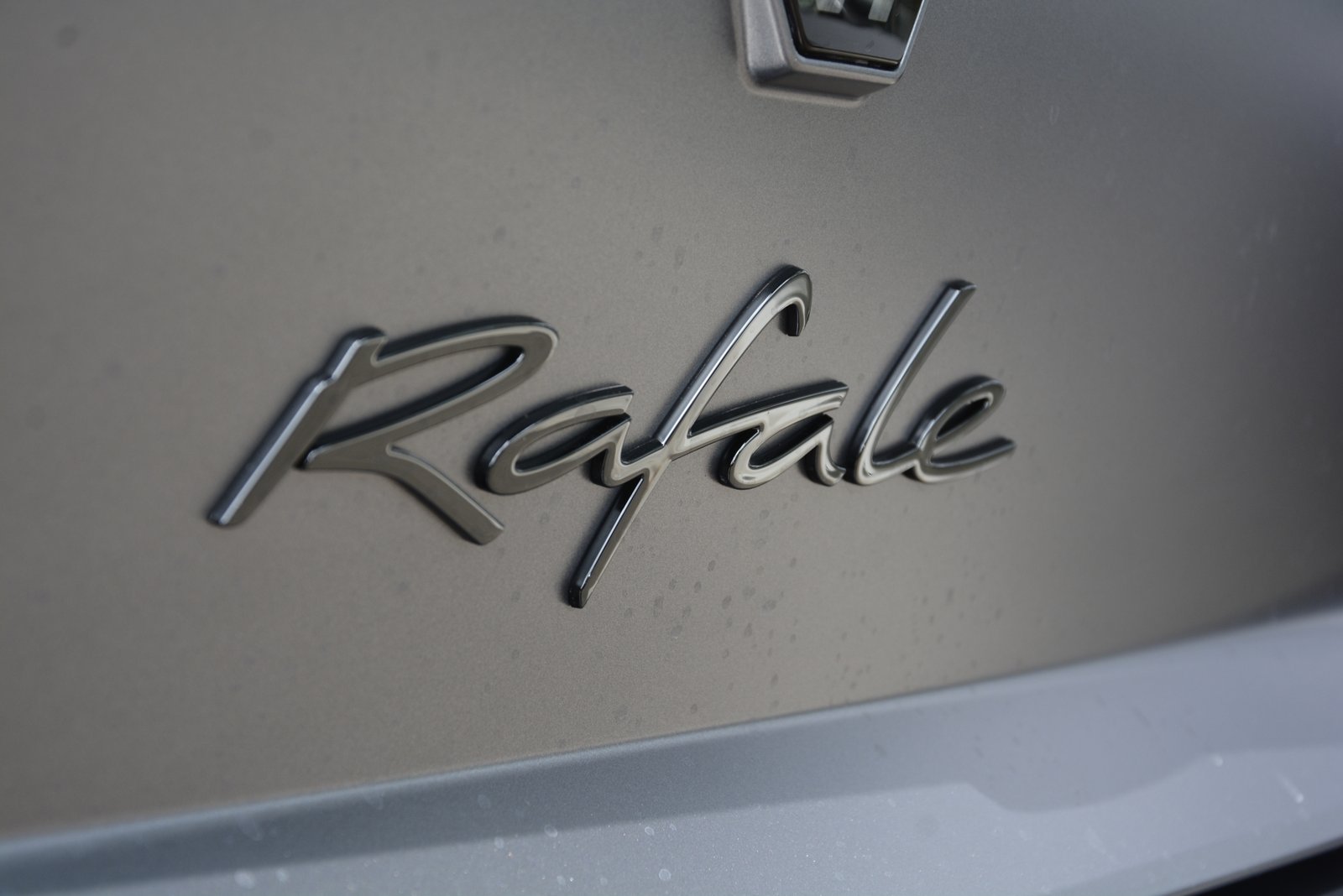 RENAULT RAFALE Atelier Alpine hyper hybrid E-Tech 4x4 300PS plug-in, Hybride Rechargeable Essence/Électricité, Voiture nouvelle, Automatique - 6