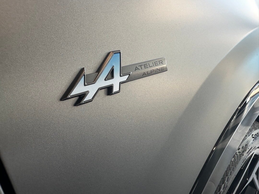 RENAULT Rafale 1.2 E-Tech Plug-in Hybrid 300 4x4 Atelier Alpine, Plug-in-Hybrid Benzin/Elektro, Neuwagen - 5