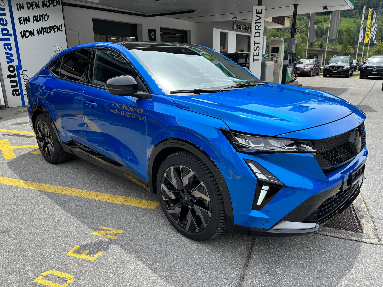 RENAULT Rafale 1.2 Plug-in Esprit Alpine 4x4, Plug-in-Hybrid Petrol/Electric, Second hand / Used, Automatic - 2