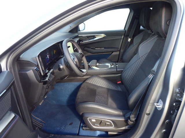 RENAULT Rafale 1.2 E-Tech Plug-in Atelier 4x4, Plug-in-Hybrid Benzin/Elektro, Occasion / Gebraucht, Automatik - 6