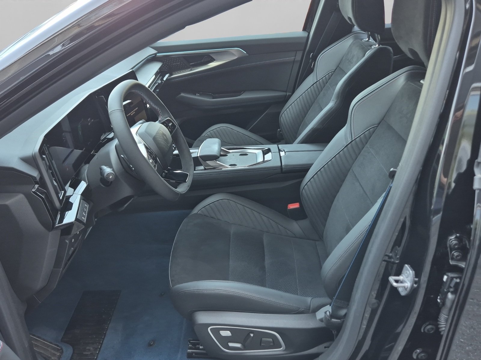 RENAULT Rafale 1.2 E-Tech Plug-in Atelier Alpine, Plug-in-Hybrid Benzin/Elektro, Occasion / Gebraucht, Automatik - 5