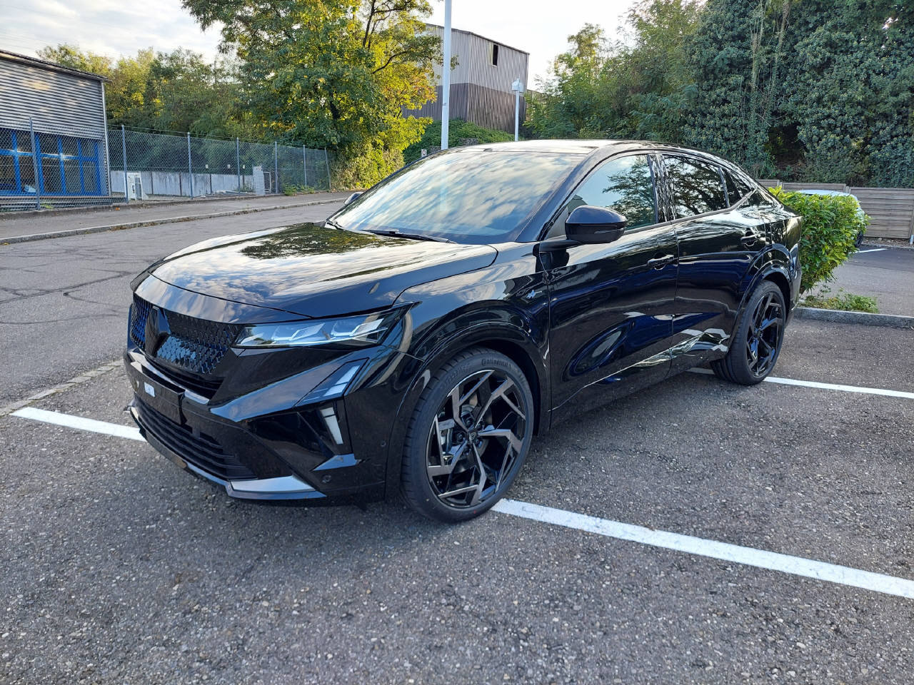 RENAULT RAFALE E-TECH Atelier Alpine hyper hybrid E-Tech 4x4 300PS p, Plug-in-Hybrid Benzin/Elektro, Vorführwagen, Automatik - 3