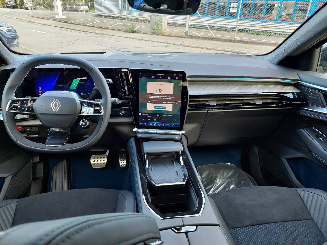 RENAULT RAFALE E-TECH Atelier Alpine hyper hybrid E-Tech 4x4 300PS p, Plug-in-Hybrid Benzin/Elektro, Vorführwagen, Automatik - 7