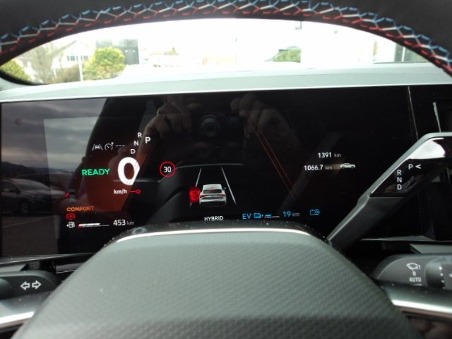 RENAULT Rafale 1.2 E-Tech Plug-in Hybrid 300 4x4 Esprit Alpi, Hybride Rechargeable Essence/Électricité, Voiture de démonstration, Automatique - 5