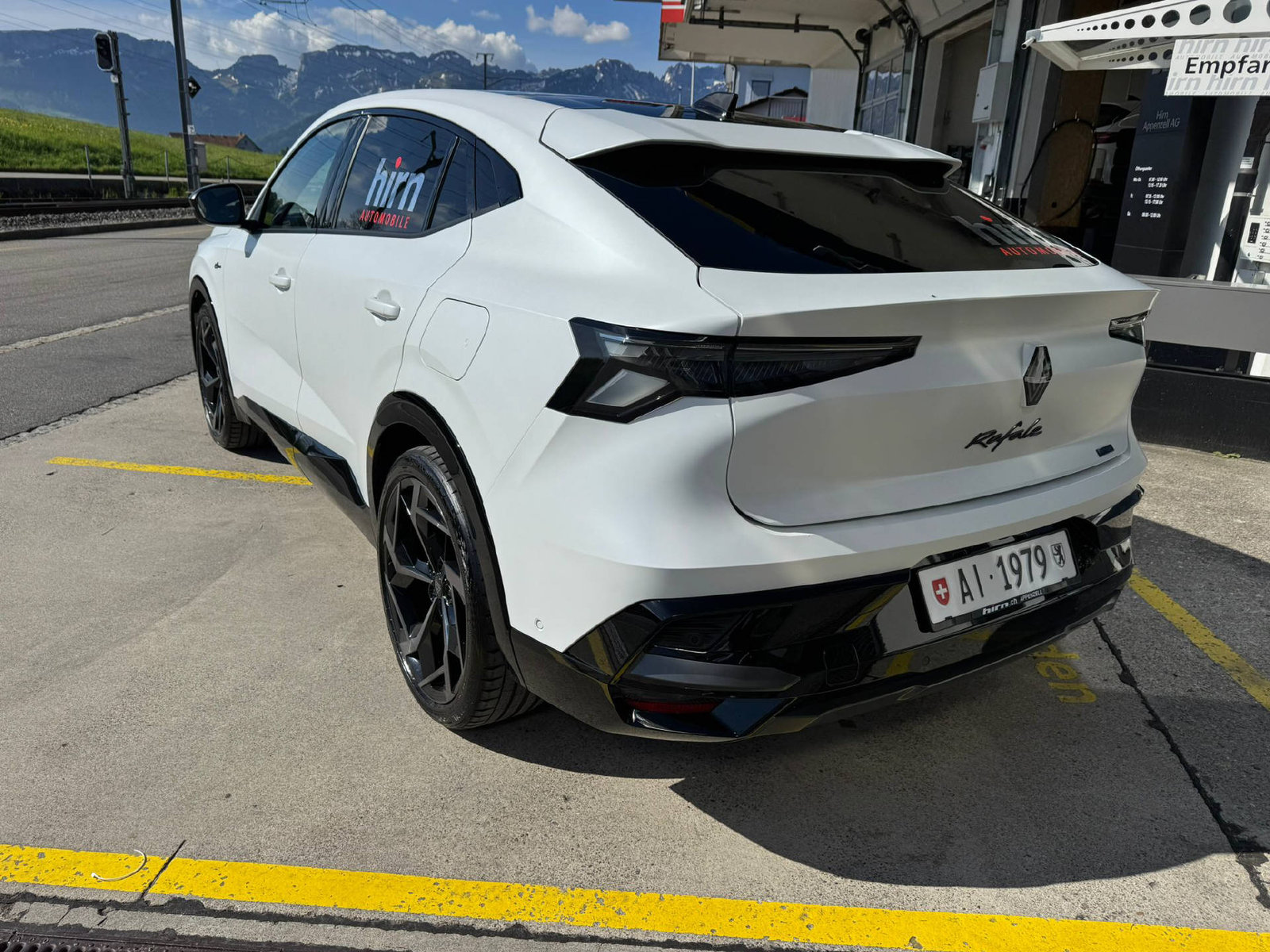 RENAULT Rafale 1.2 E-Tech Plug-in Atelier Alpine, Plug-in-Hybrid Benzin/Elektro, Vorführwagen, Automatik - 4