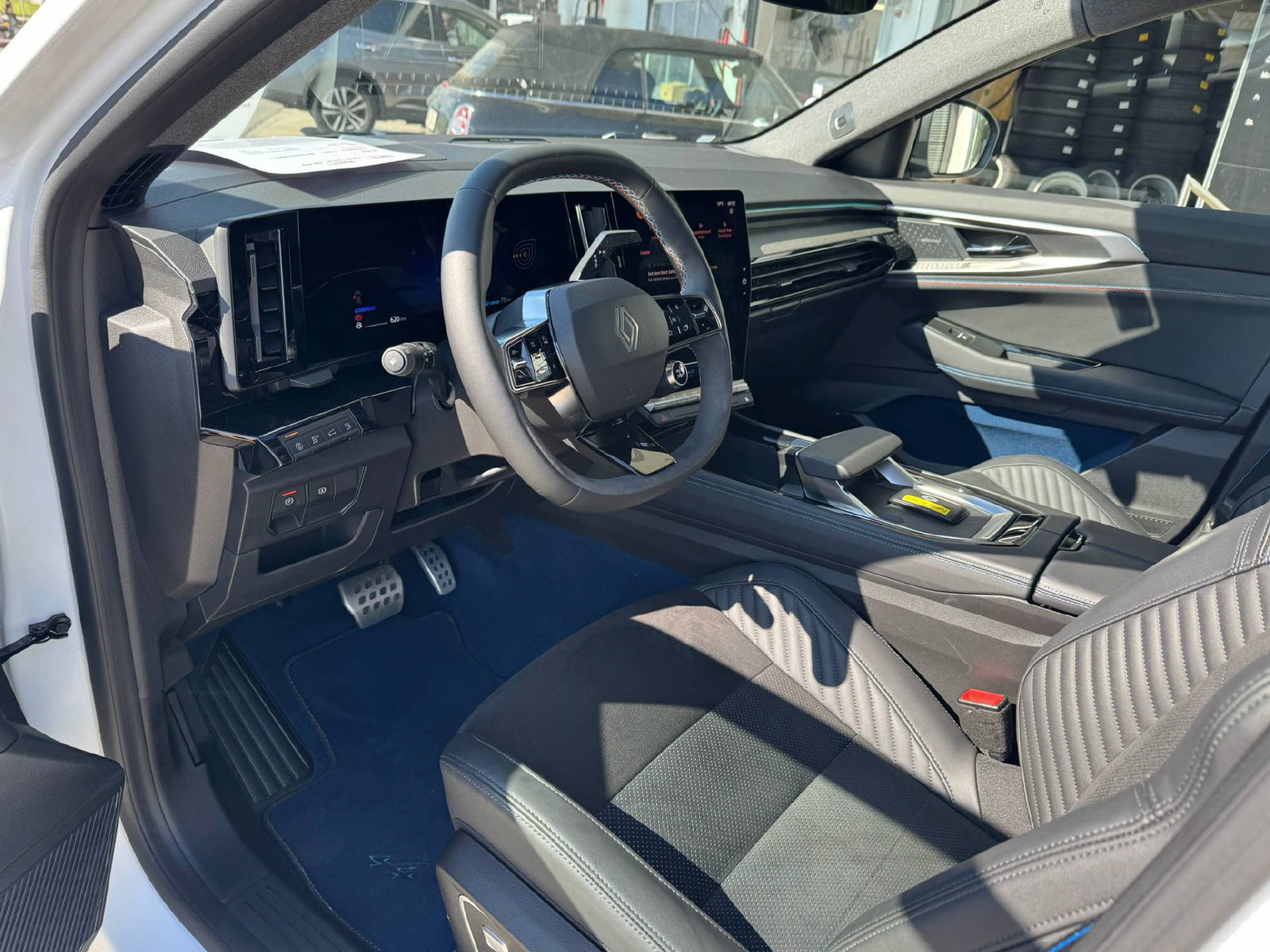RENAULT Rafale 1.2 E-Tech Plug-in Atelier Alpine, Plug-in-Hybrid Benzin/Elektro, Vorführwagen, Automatik - 5