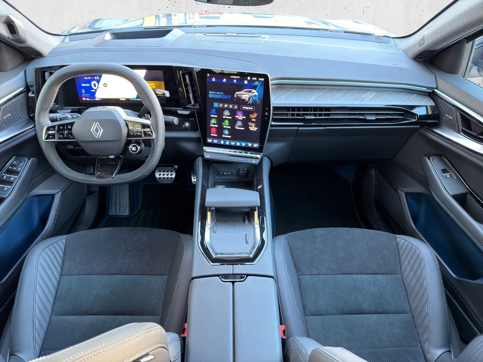 RENAULT Rafale hyper hybrid E-Tech 4x4 300PS plug-in atelier Alpine, Plug-in-Hybrid Benzin/Elektro, Vorführwagen, Automatik - 7