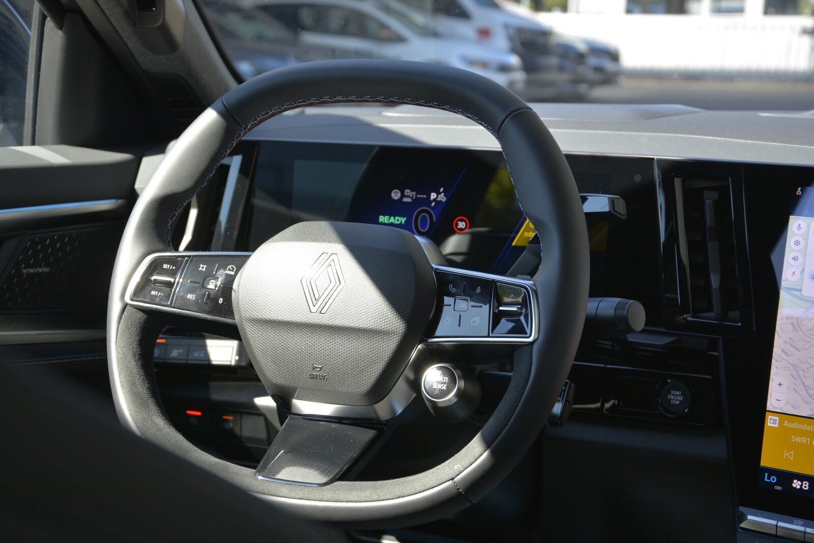 RENAULT RAFALE Atelier Alpine hyper hybrid E-Tech 4x4 300PS plug-in, Plug-in-Hybrid Benzin/Elektro, Vorführwagen, Automatik - 7