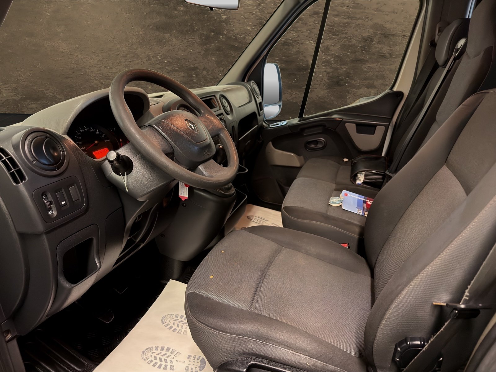 RENAULT RENAULT Master T35 2.3dCi 125 L2 *7-Plätzer*, Diesel, Occasion / Gebraucht, Handschaltung - 7