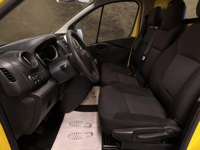 RENAULT RENAULT RENAULT Trafic 2.0 ENERGY dCi145 3.0t Busine, Diesel, Occasion / Gebraucht, Handschaltung - 7