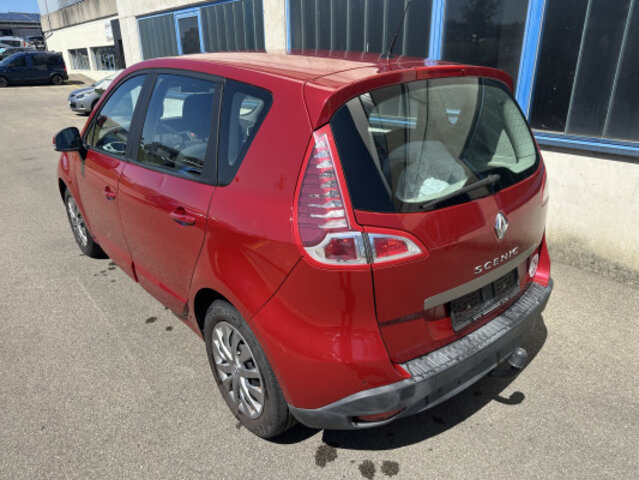 RENAULT Scénic 2.0 16V Expression, Essence, Occasion / Utilisé, Automatique - 6