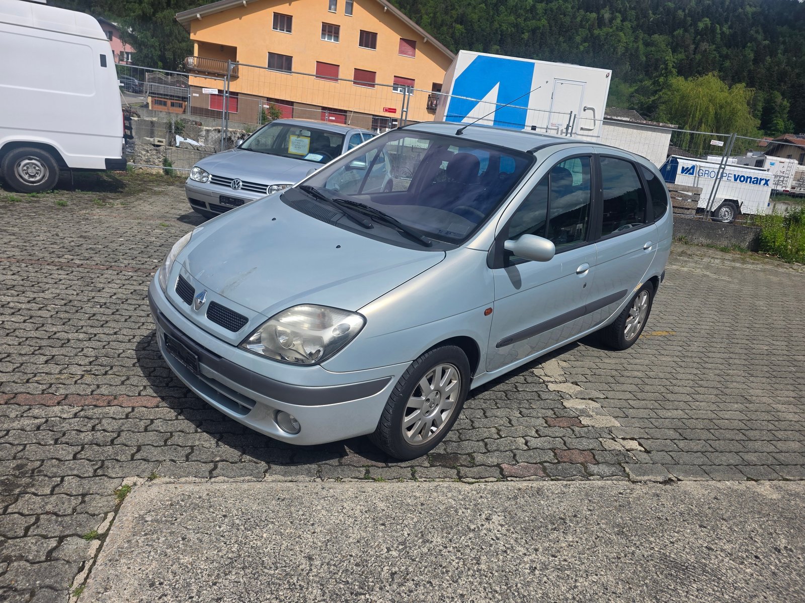RENAULT SCENIC, Benzin, Occasion / Gebraucht, Automatik - 3