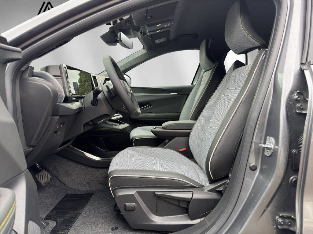RENAULT Scénic E-Tech techno, Elektro, Neuwagen, Automatik - 4