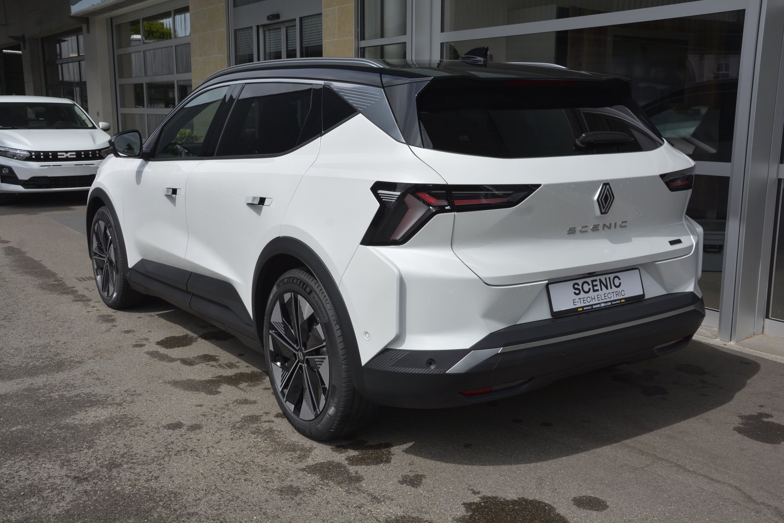RENAULT SCENIC E-TECH ELECTRIC techno 220 PS Long Range, Electric, New car, Automatic - 4