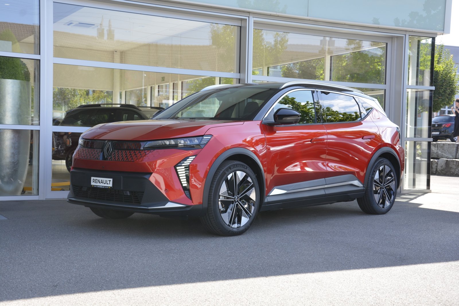 RENAULT SCENIC E-TECH ELECTRIC iconic 220 PS Long Range
