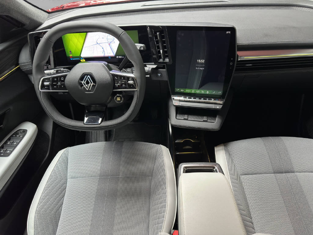 RENAULT Scénic E-Tech iconic, Électrique, Occasion / Utilisé, Automatique - 5
