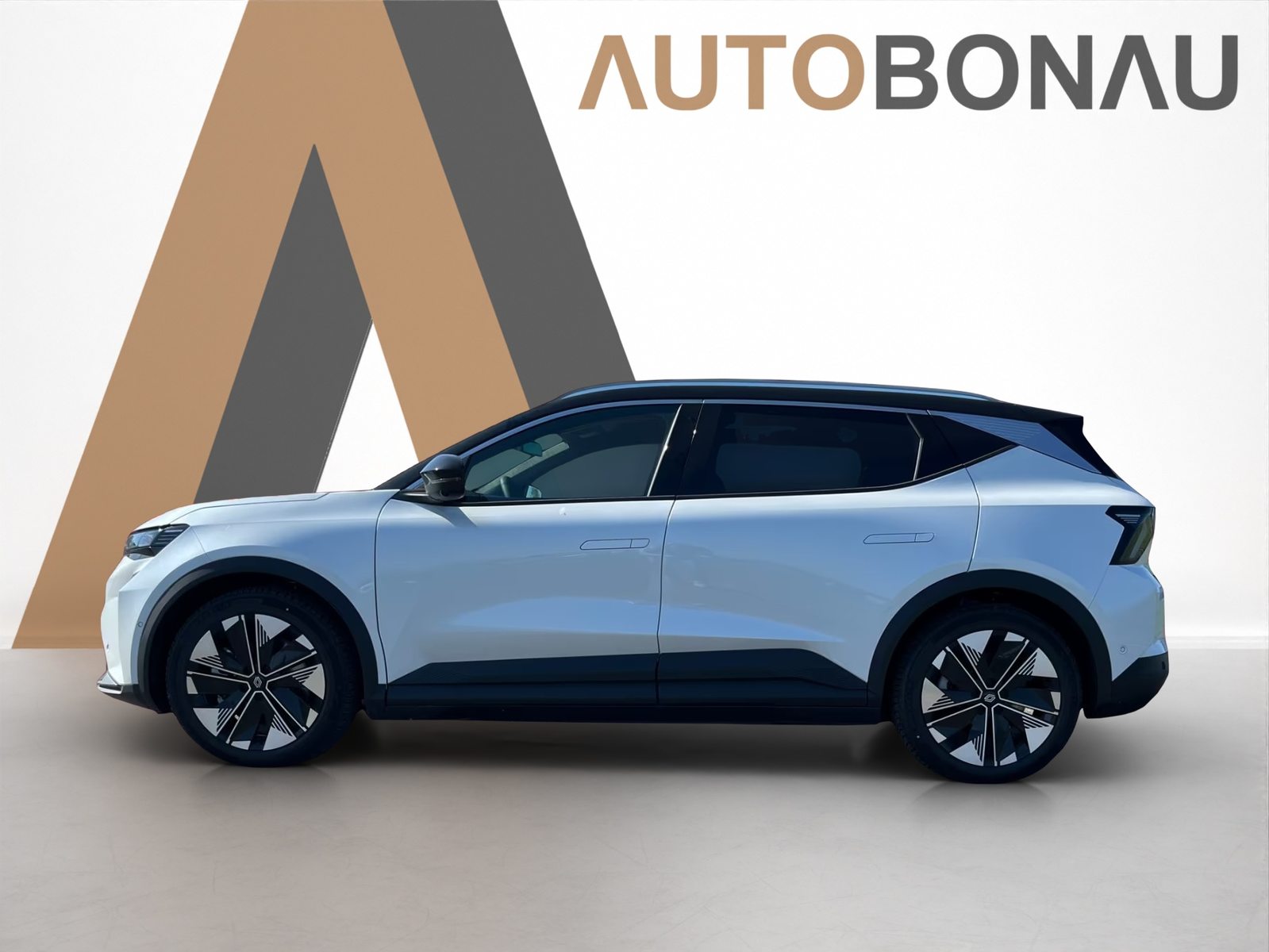 RENAULT Scénic E-Tech techno 220 Long Range, Électrique, Occasion / Utilisé, Automatique - 2