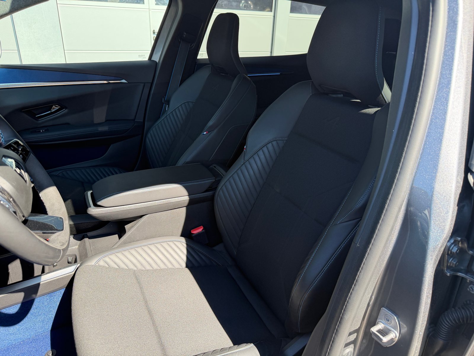 RENAULT Scénic E-Tech esprit Alpine, Elettrica, Occasioni / Usate, Automatico - 5