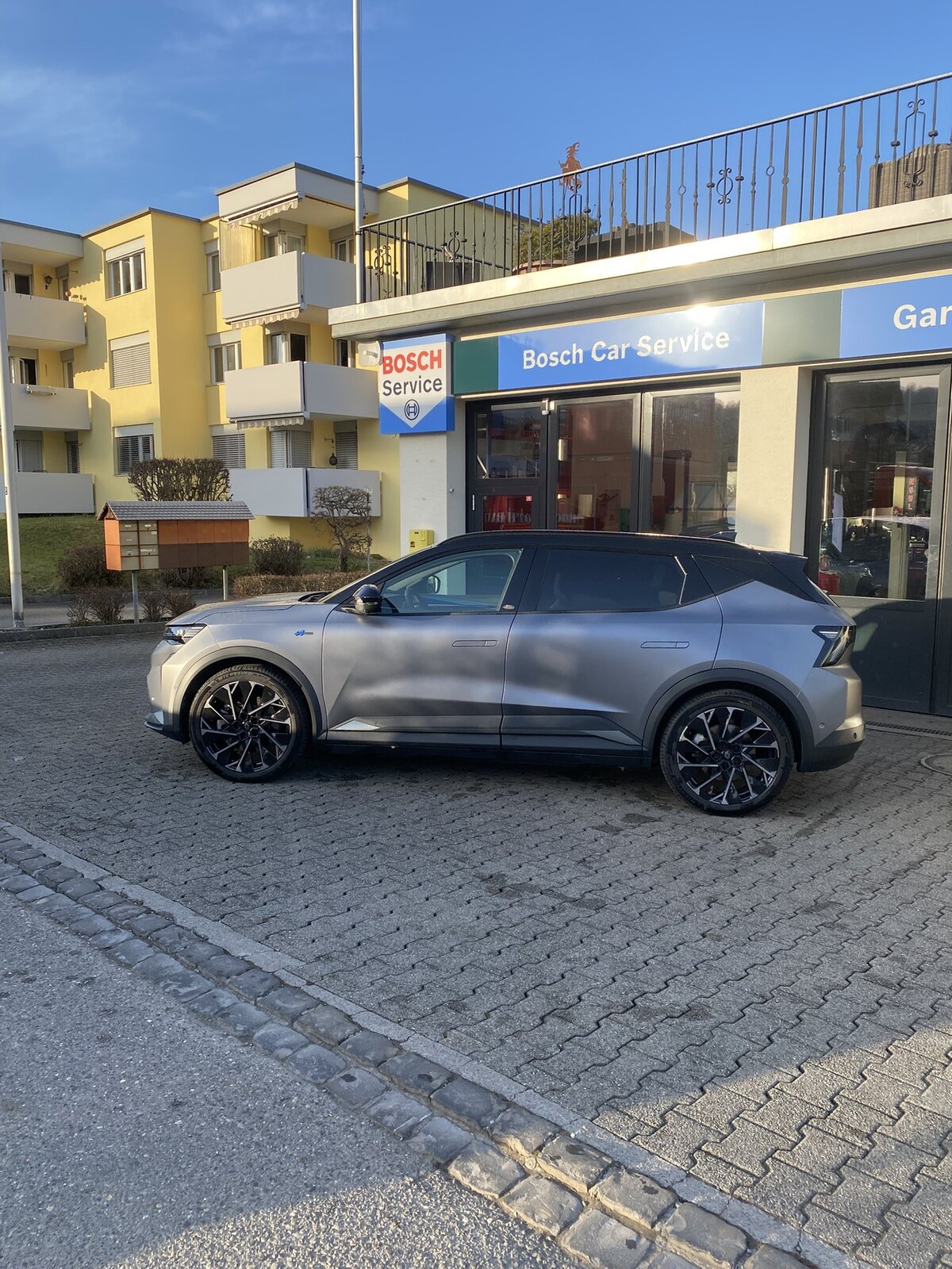 RENAULT Scenic E-Tech 100% Electric esprit Alpine 220 PS Long Range, Electric, Second hand / Used, Automatic - 3