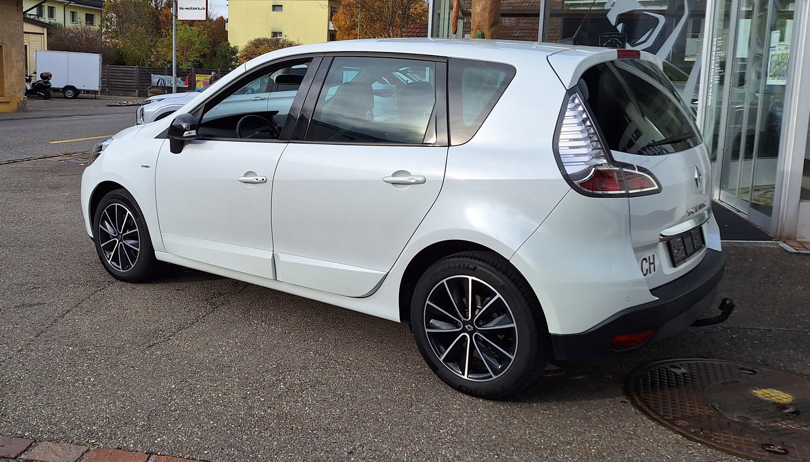 RENAULT Scénic 1.5 dCi Bose, Diesel, Second hand / Used, Automatic - 2