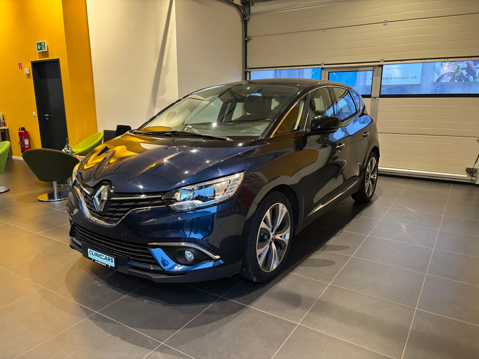 RENAULT Scénic 1.2 16V Turbo Bose, Benzina, Occasioni / Usate, Manuale - 3