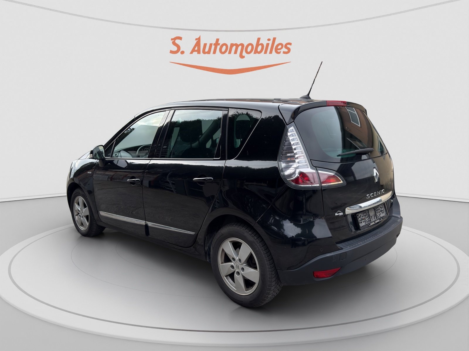RENAULT Scénic 1.2 16V Turbo Bose, Essence, Occasion / Utilisé, Manuelle - 4