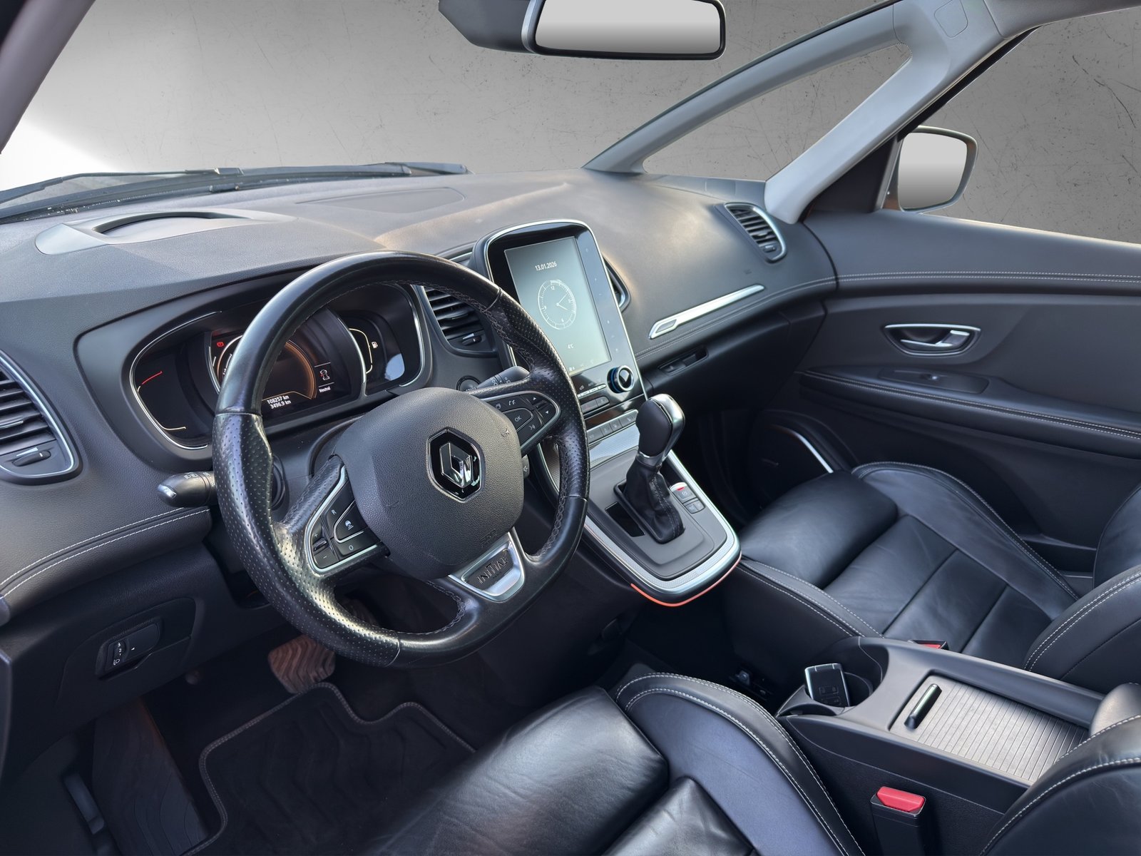 RENAULT Scénic 1.3 16V Turbo Initiale Paris EDC, Essence, Occasion / Utilisé, Automatique - 6