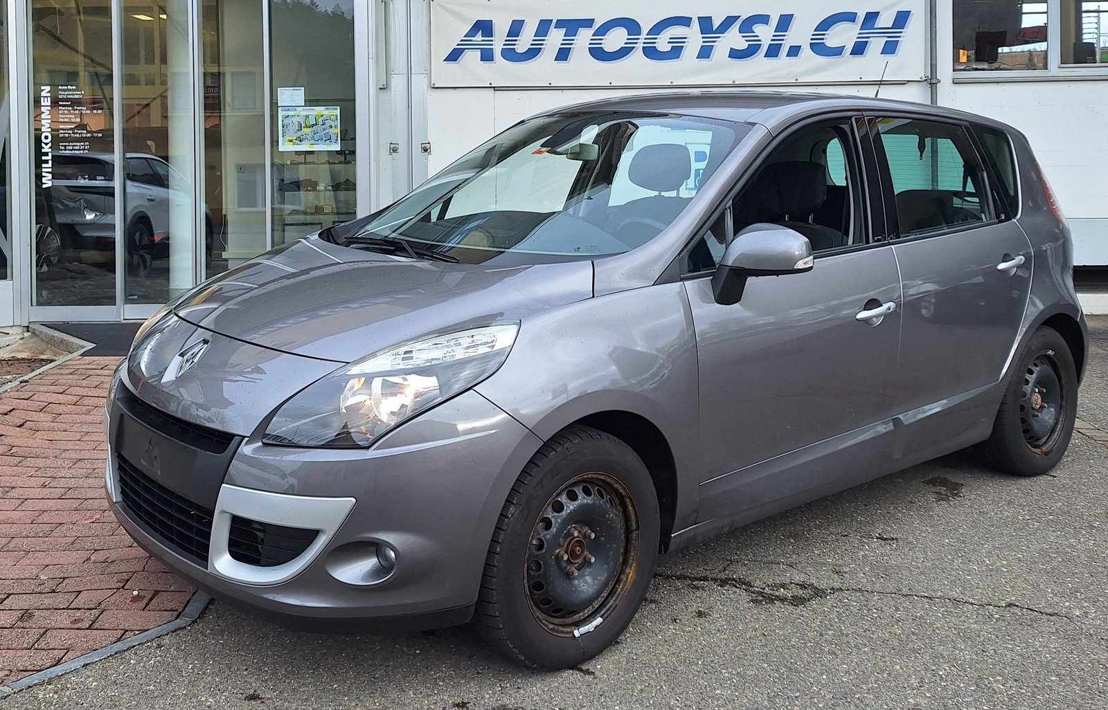 RENAULT Scénic 2.0 16V Dynam., Benzin, Occasion / Gebraucht, Automatik - 6