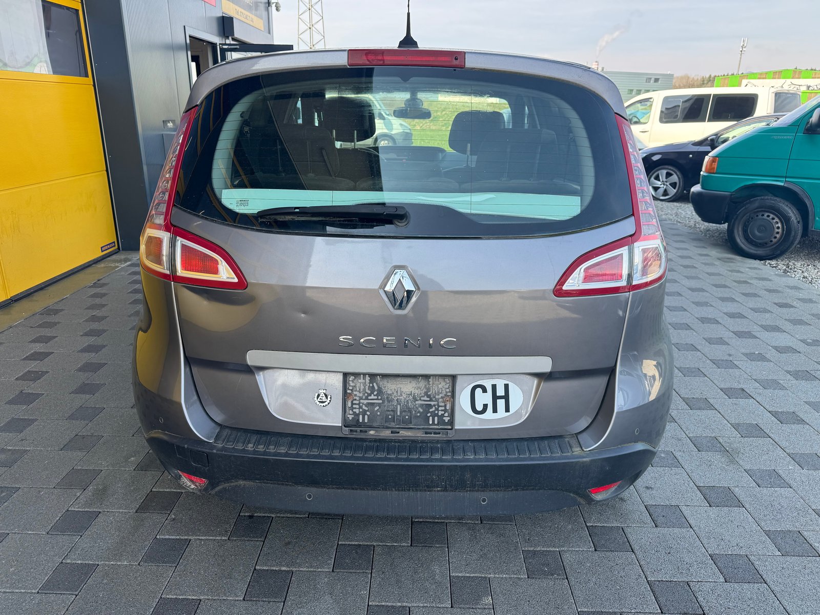 RENAULT Scénic 2.0 16V Dynamique X-Tronic CVT, Essence, Occasion / Utilisé, Automatique - 6