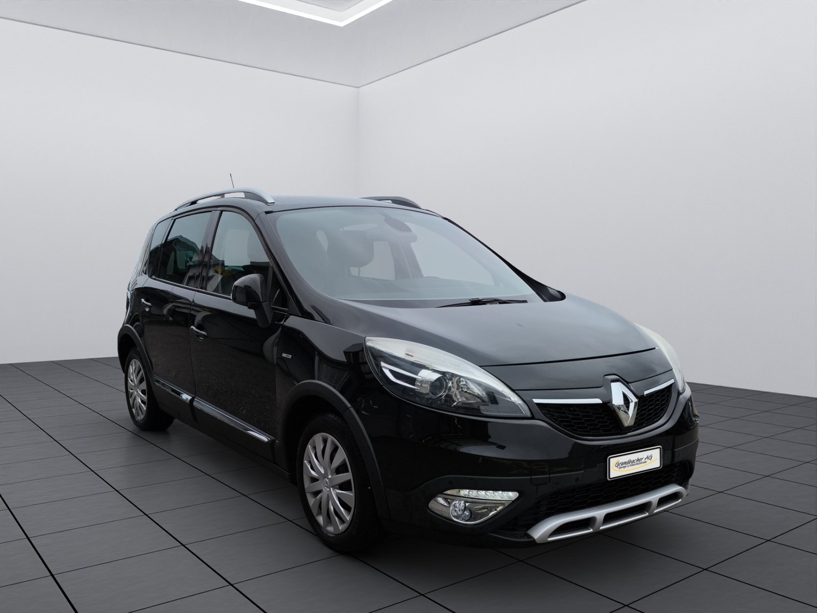 RENAULT Scénic 1.2 TCe 130 Xmod Bose E, Essence, Occasion / Utilisé, Manuelle - 2