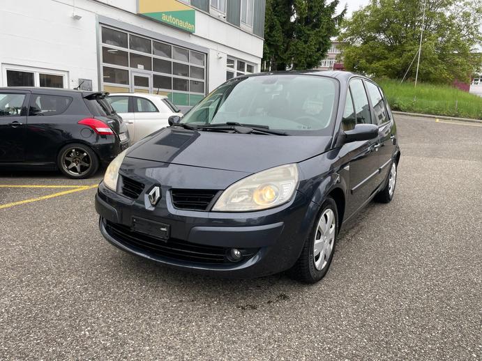RENAULT Scénic 2.0 16V Dynamique, Petrol, Second hand / Used, Manual