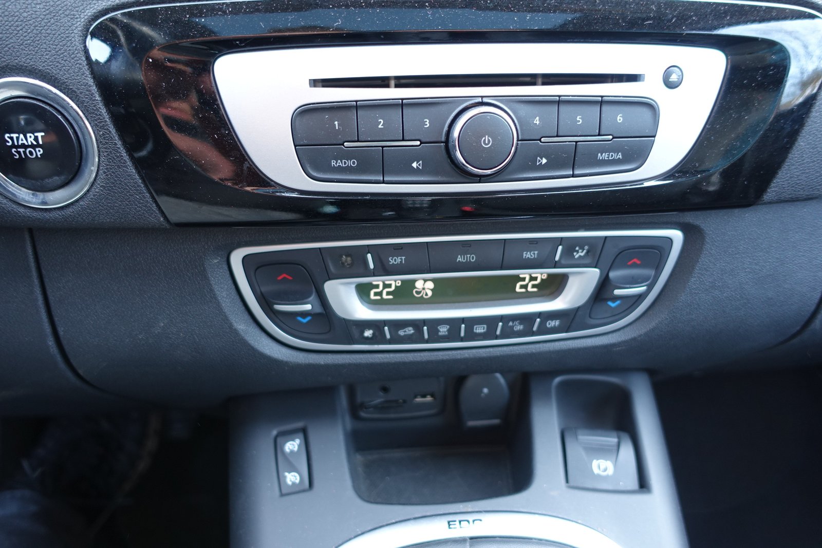 RENAULT Scénic 1.5 dCi Bose EDC, Diesel, Second hand / Used, Automatic - 5