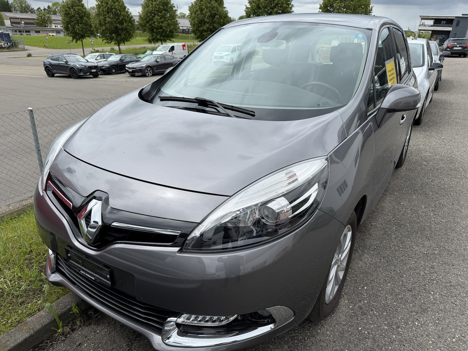 RENAULT Scénic 1.2 TCe 130 Expression S/S, Benzin, Occasion / Gebraucht, Handschaltung - 3
