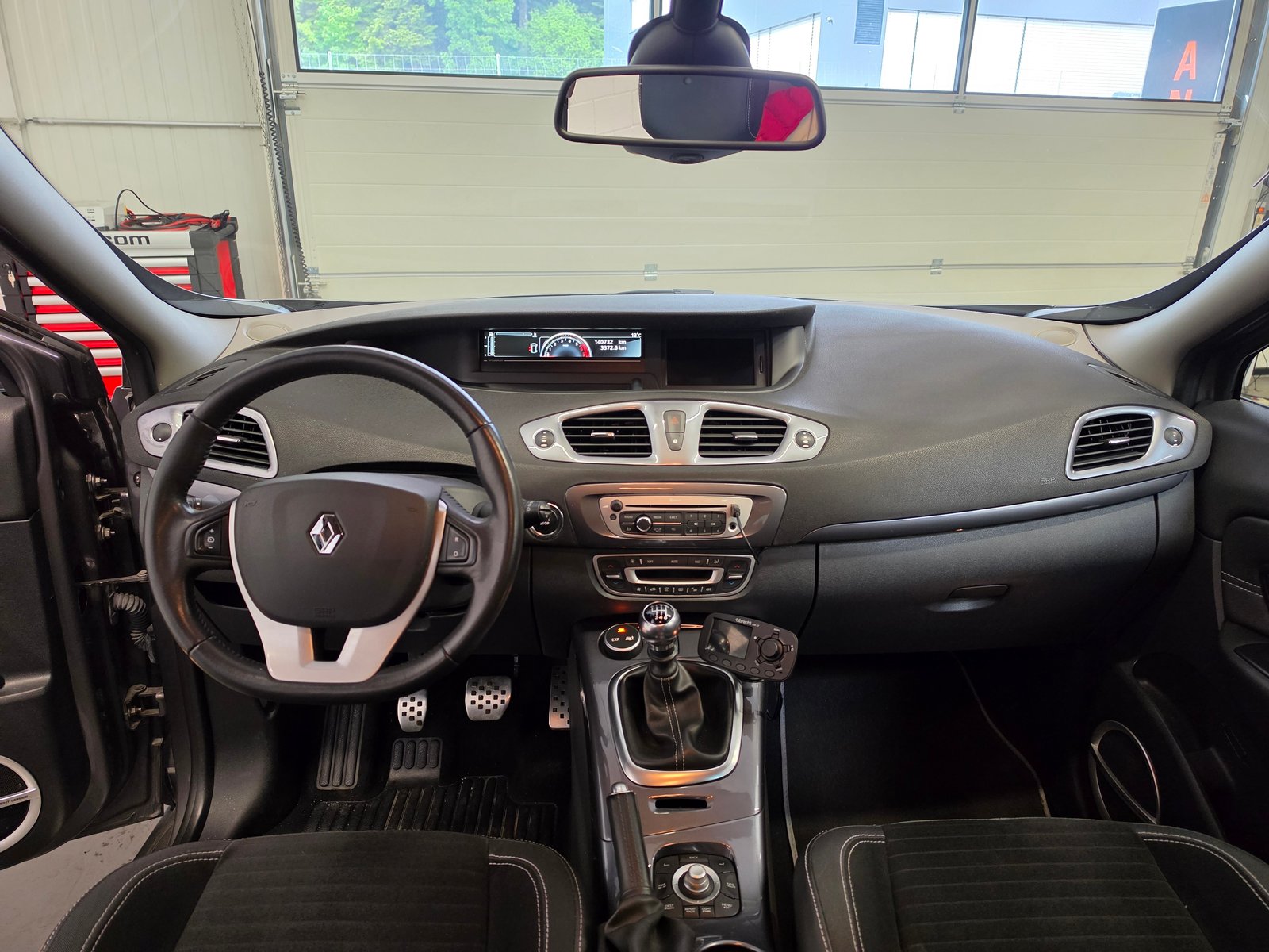 RENAULT Scénic Xmod 1.2 16V Turbo Swiss Bose Edition, Essence, Occasion / Utilisé, Manuelle - 6