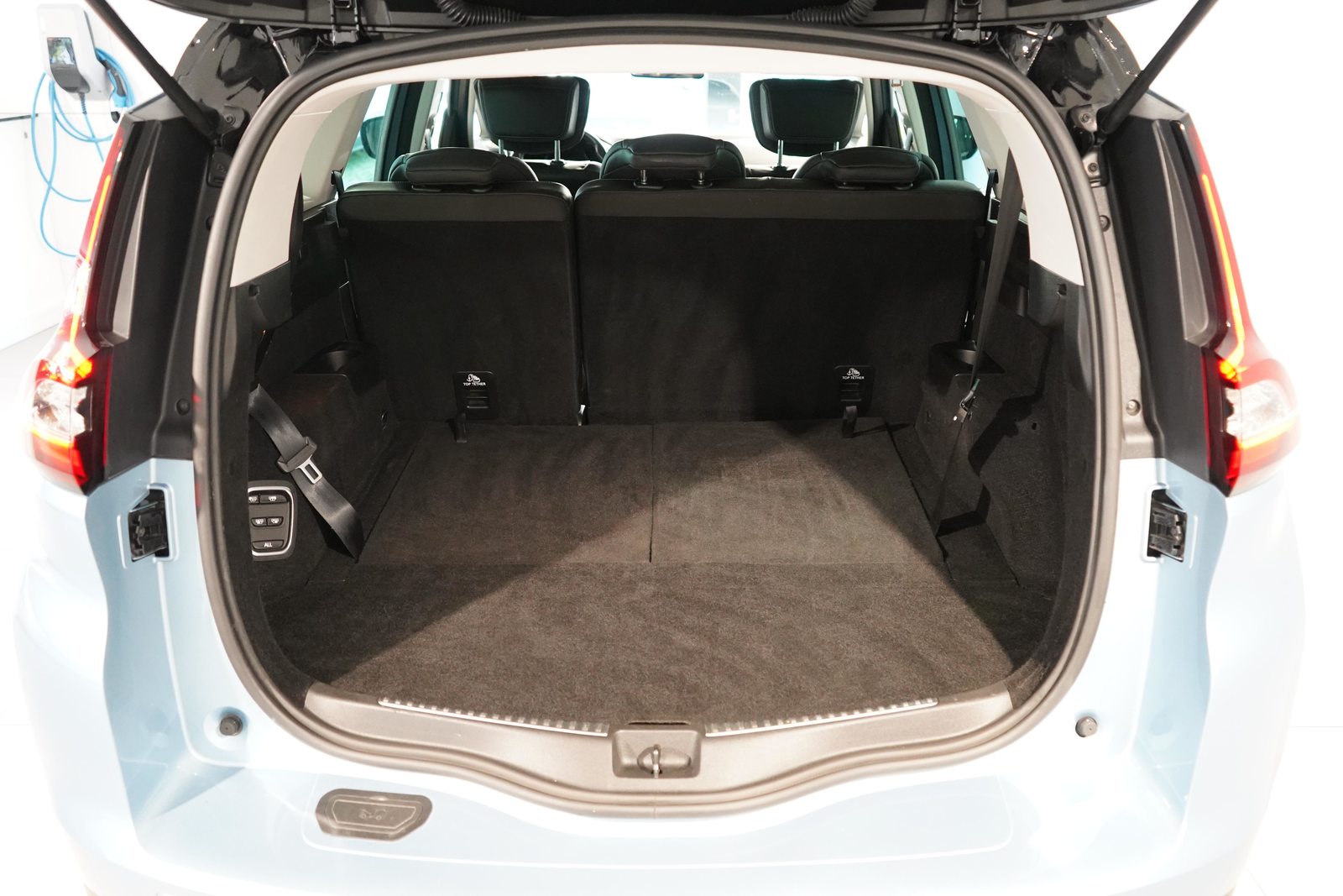 RENAULT Grand Scénic 1.8 Blue dCi 150 Intens EDC, Diesel, Occasion / Gebraucht, Automatik - 7