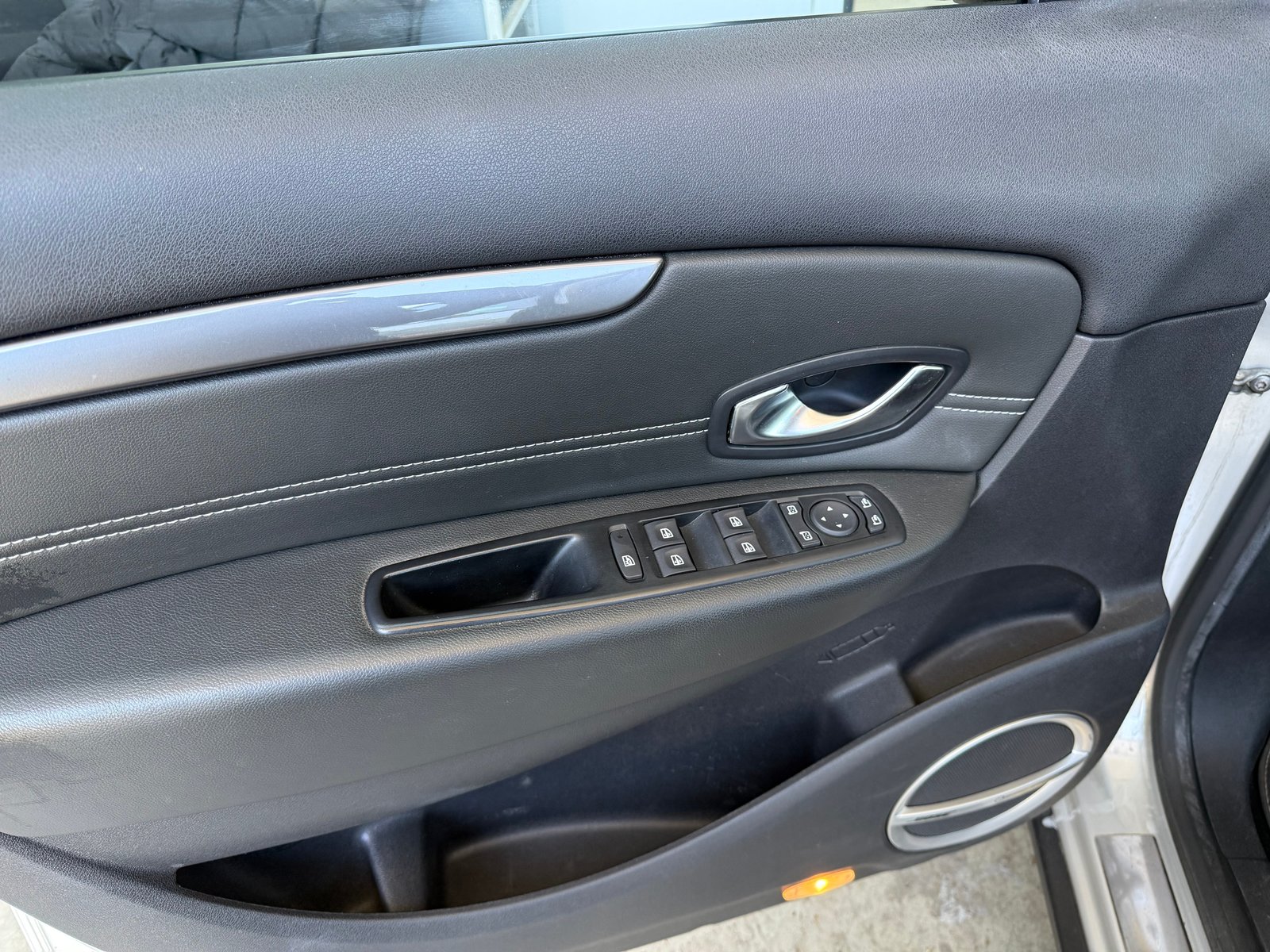 RENAULT Scénic Xmod 1.5 dCi Bose Edition EDC, Diesel, Occasion / Gebraucht, Automatik - 6