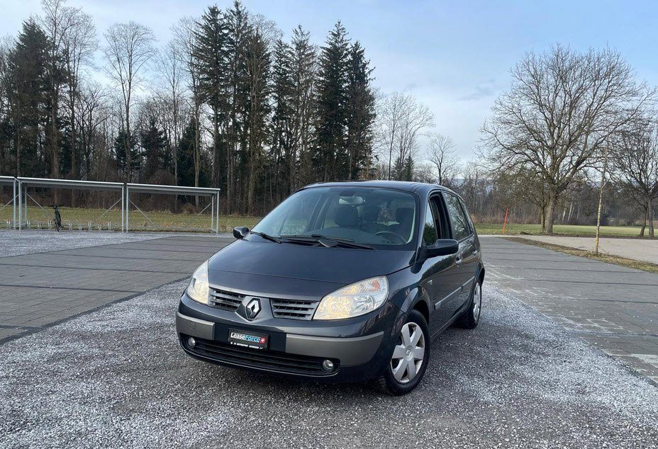 RENAULT SCéNIC 2.0 16V Dynamique