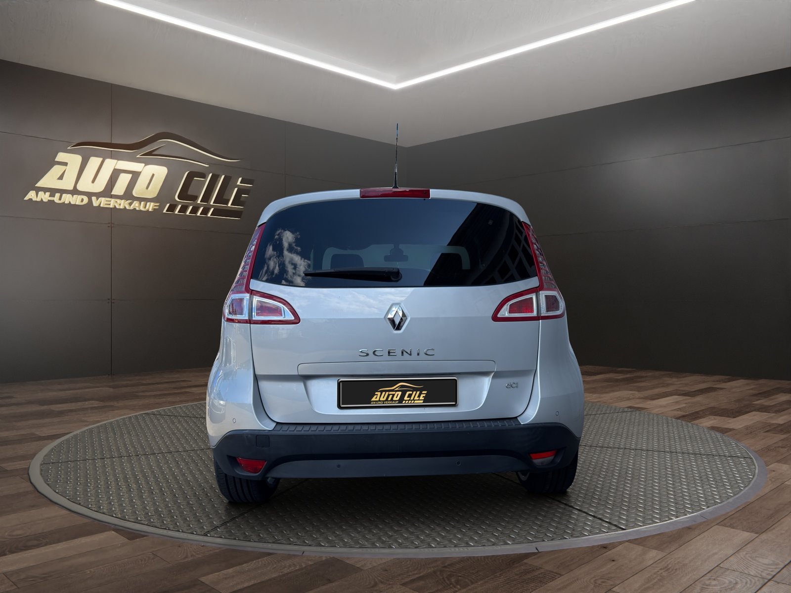 RENAULT Scénic 1.5 dCi Bose EDC, Diesel, Occasion / Gebraucht, Automatik - 7