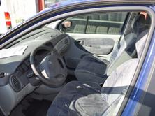 RENAULT Scénic 1.6 16V Dynamique Automatic, Essence, Occasion / Utilisé, Automatique - 5