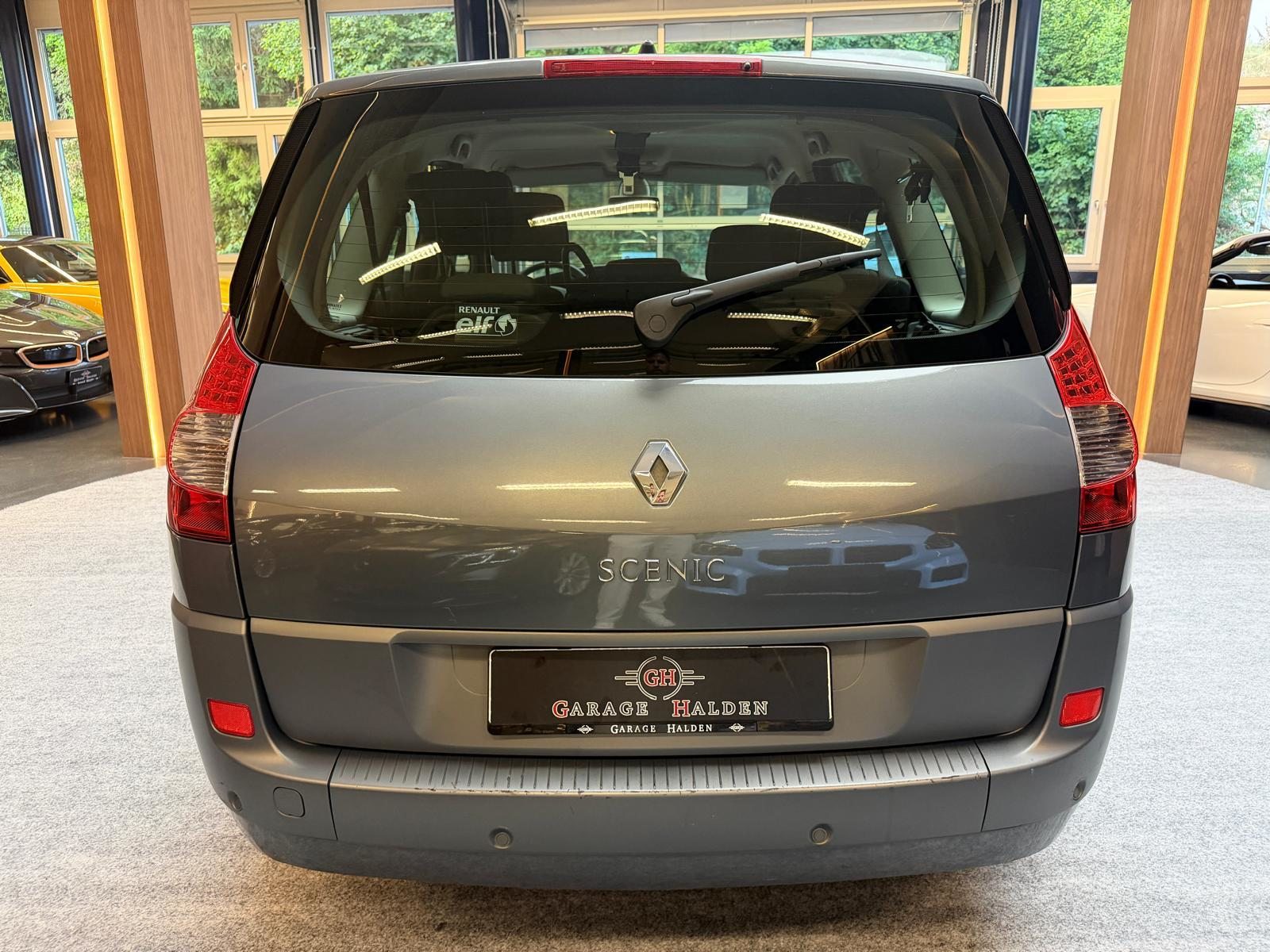 RENAULT Grand Scénic 2.0 16V Dynamique, Essence, Occasion / Utilisé, Automatique - 6
