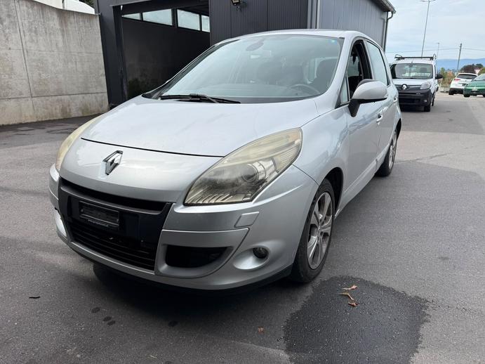 RENAULT Scénic 2.0 16V Dynamique X-Tronic CVT, Petrol, Second hand / Used, Automatic