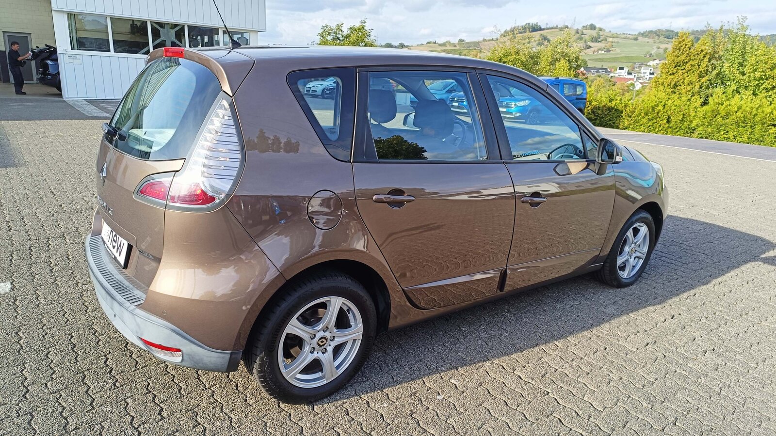 RENAULT Scénic 1.6 110 Expression, Essence, Occasion / Utilisé, Manuelle - 4