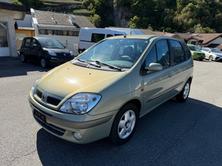 RENAULT Scénic 2.0 16V Dynamique, Petrol, Second hand / Used, Manual - 2