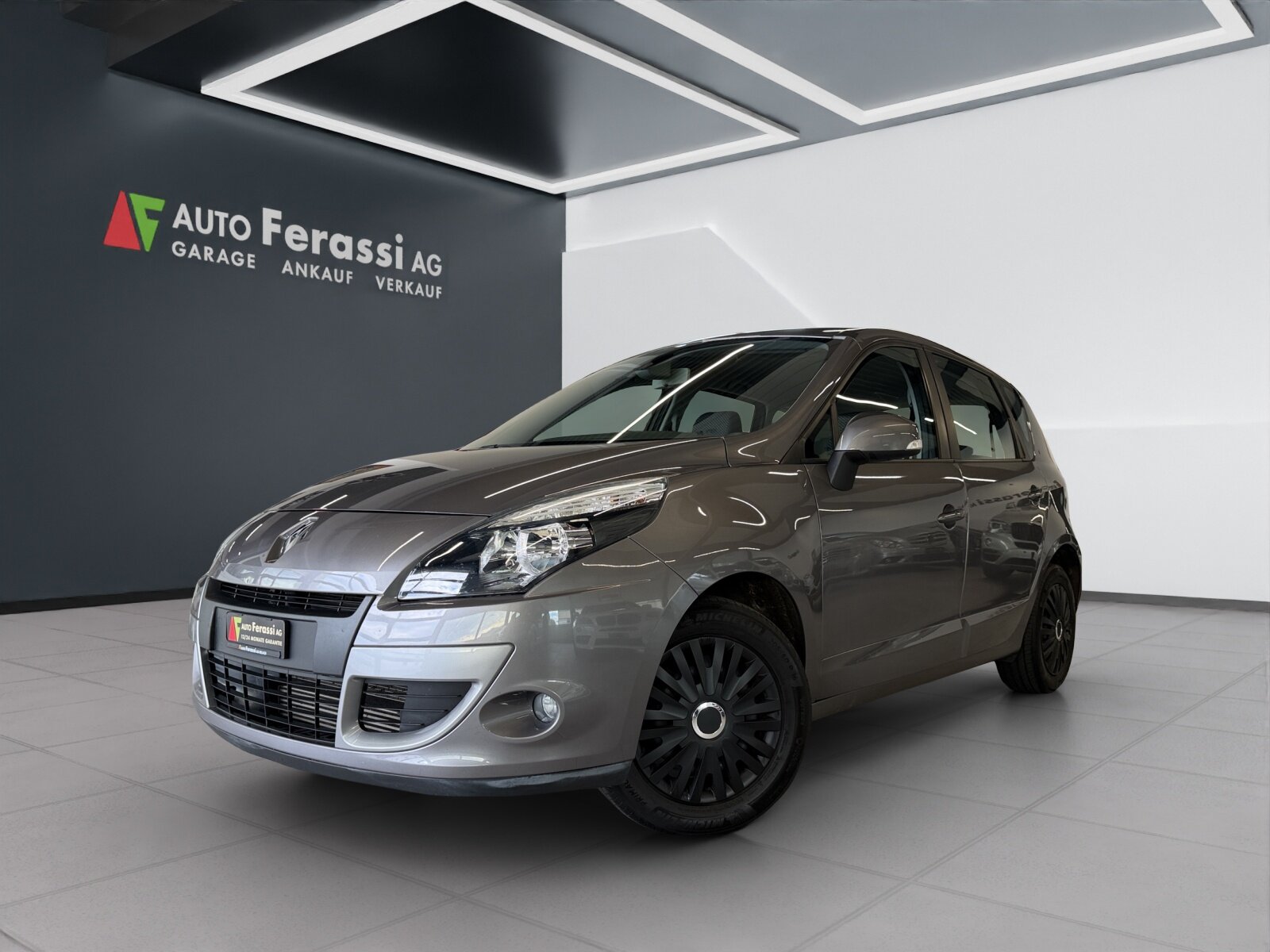 RENAULT Scénic 1.5 dCi Expression EDC