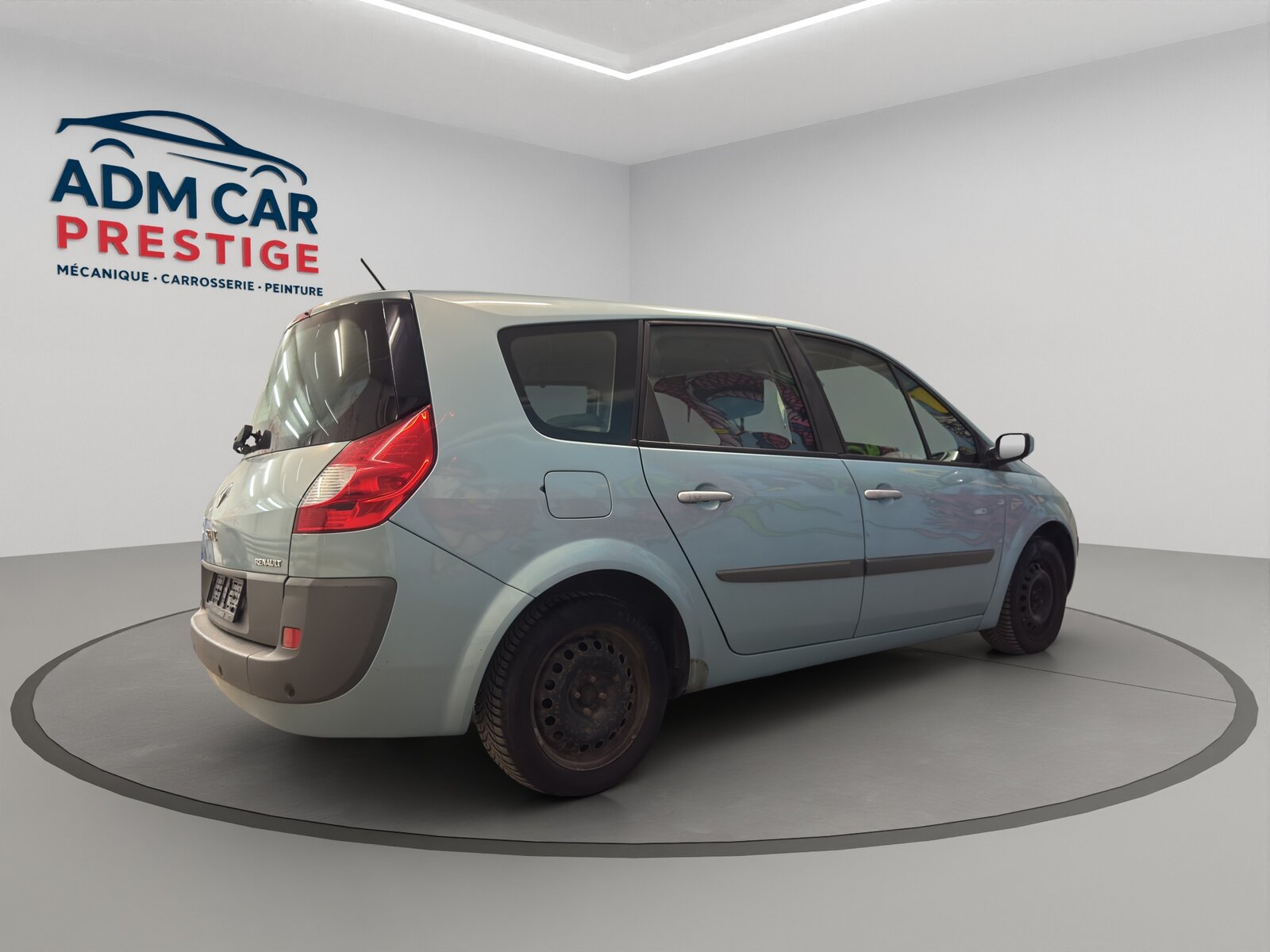 RENAULT Scénic Break 2.0 16V Privilège, Petrol, Second hand / Used, Automatic - 6
