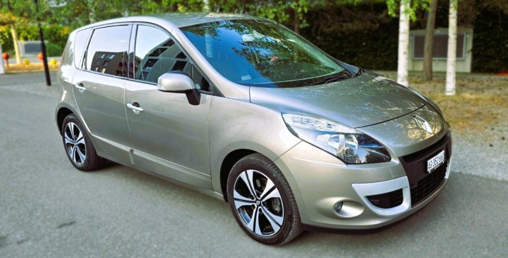RENAULT SCéNIC 1.5 dCi Dynamique EDC, Diesel, Occasion / Gebraucht, Automatik - 3