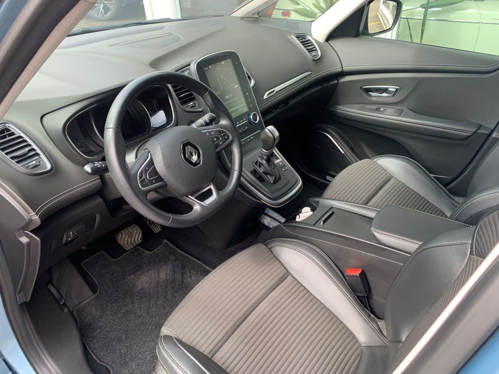 RENAULT SCéNIC 1.3 TCe 140 Intens EDC, Petrol, Second hand / Used, Automatic - 3