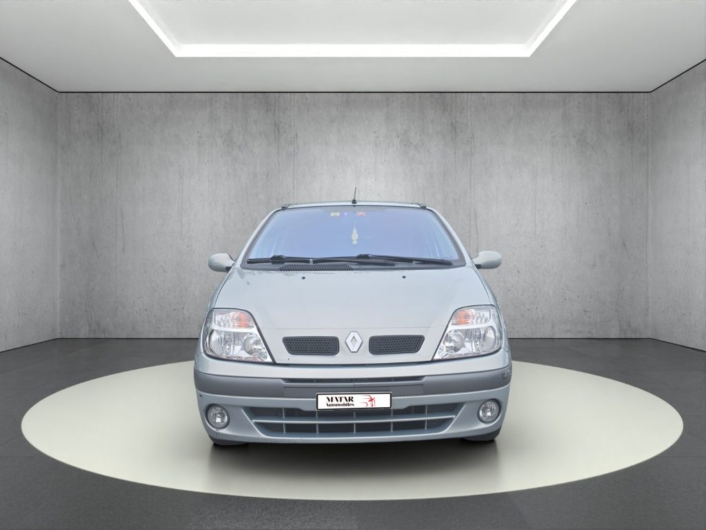 RENAULT SCéNIC 2.0 16V Expression